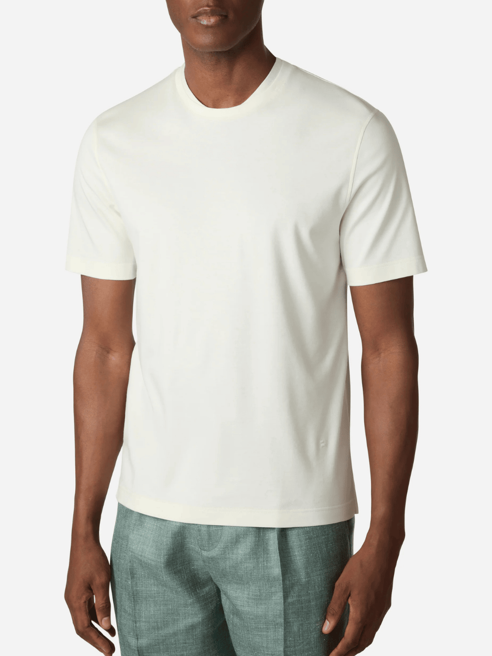 Brett Johnson T-Shirt mit Doppelkragen Elfenbein Herren