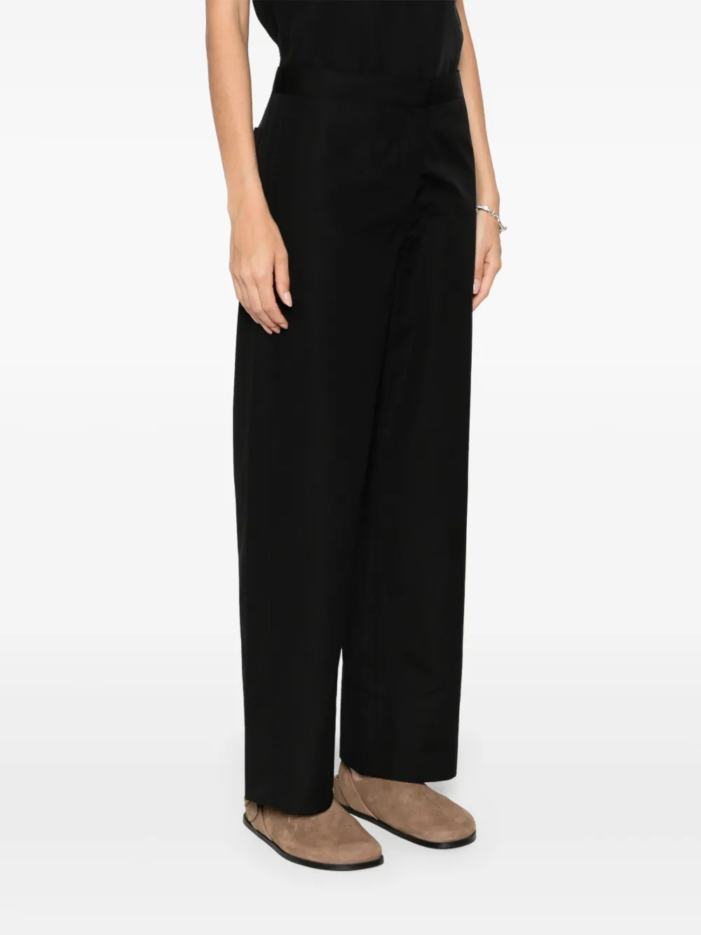 TOTEME Hose mit verdrehten Nähten Schwarz Damen