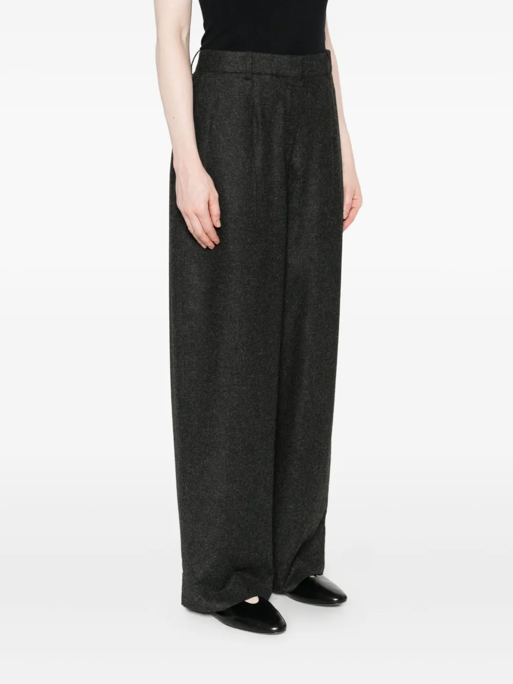 TOTEME Women's Dark Gray Pleated Pants TOTEME Women's Dark Gray Pleated Pants