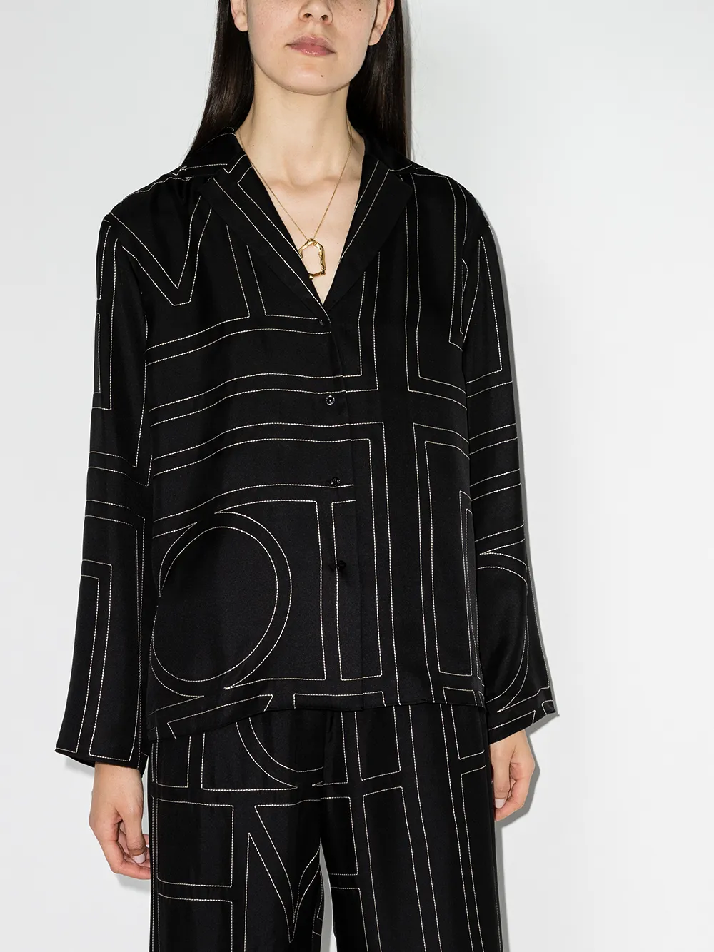 TOTEME Sanville Seidenhemd mit Monogramm Schwarz Damen
