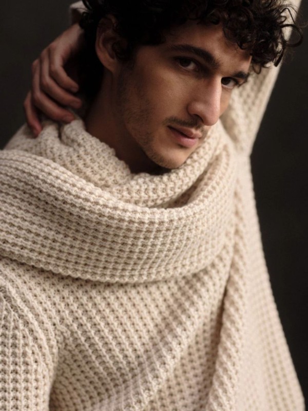 media/image/Knits-MW.jpg